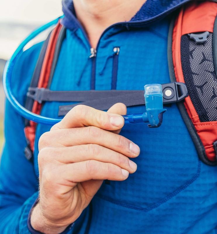 tubo hidratación mochila