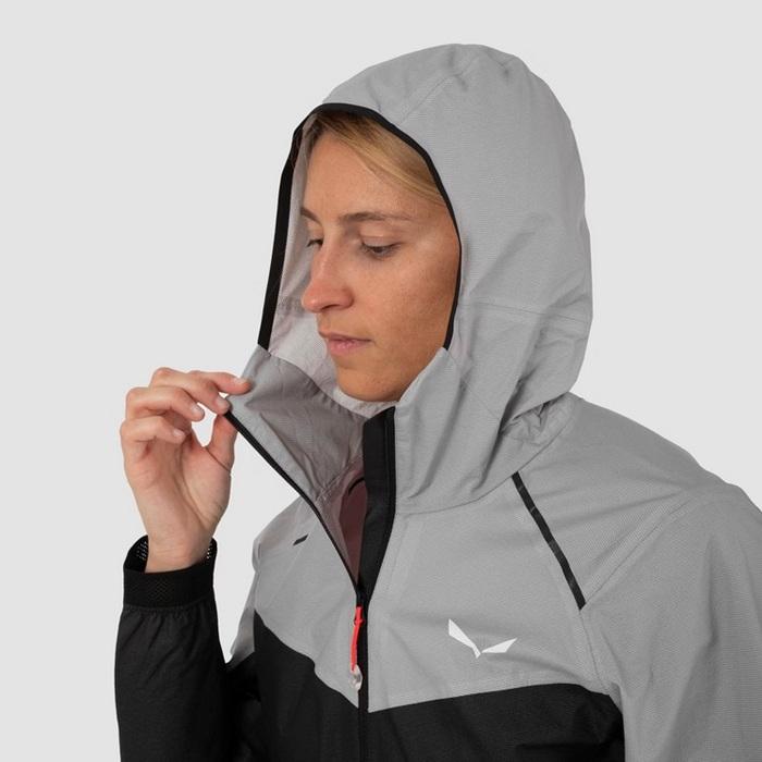 elección chaqueta senderismo